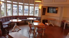 The George Inn - Image 3
