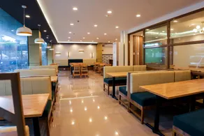 PRIMELUXE HOTEL - Image 5