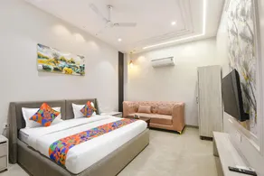 FabHotel K9 Comfort - Image 2
