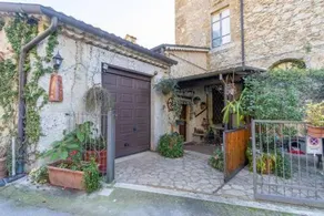 La Corte Segreta & Jacuzzi - Image 5