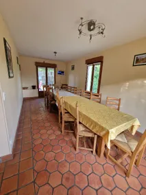 Charming 5-Bedroom Perigord Retreat with Pool and Garden - Image 4