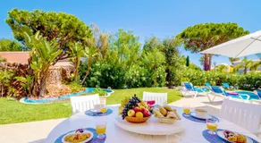 Villa Savannah - Casa de férias com piscina aquecível e BBQ no Vale do Lobo - Image 3