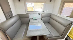 Tiny home in Bayswater - Image 5
