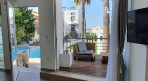 Elizabeth Suites - Image 2