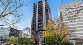 Complete Host Leopold Apartments - Image 4