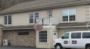 Macaluso's at the Lantern Lodge - Image 3