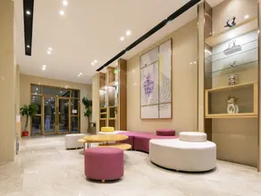 Lavande Hotel Wuhan Yangluo Metro Station - Image 4