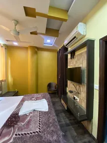KC HOTEL - Image 5