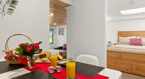Karoola Cottage Self Contained - Image 2
