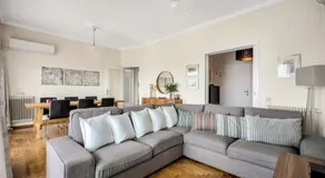 Bright Central Apartment with Splendid sea view! - Image 3