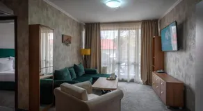 Snezhanka Hotel Pamporovo - Half Board & Swimming pool - Image 2