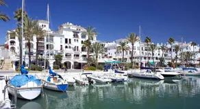 San Roque Golf Club, Step into elegance with this 3-bedroom luxury modern townhouse close to Sotogrande - Image 5