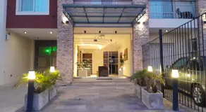 Antares Apartments - Image 5