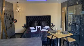 Désirs d'une nuit - Loveroom jacuzzi - Image 2