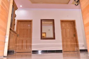 Redbury Guesthouse - Image 5