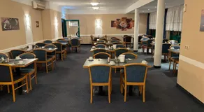 ARC Hotel - Image 2