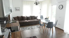 4 Seasons Apartman - Image 2