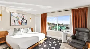 Bayside Bliss House - Pool Spa Views - Image 2