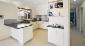 Paynesville Villa - Image 4