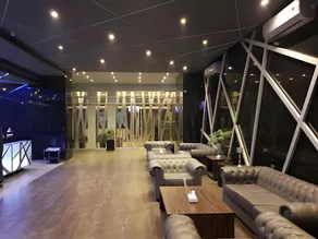 West Inn Hotel Faisalabad - Image 2