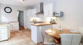 34 North Denes Road - Image 3