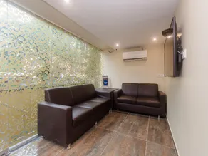 OYO 16958 Hotel Aviva Suites - Image 3