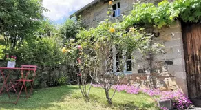 Maison de caractère avec jardin, idéale famille, près de Brioude, prox. baignade et ski - Image 4
