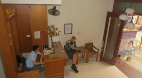 Green Hotel - Image 4