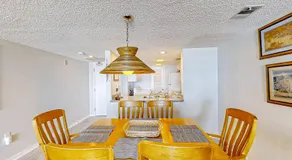 Completely renovated oceanfront condo w/washer/dryer & shared pool/tennis - Image 5
