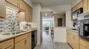 Perfect Perk Marquee Uptown Unit 121 Galleria 2br 2ba - Image 5