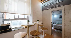 airbhouse private rooms & apartments  - Image 4