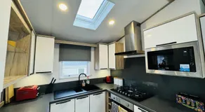 Escape The City - Cozy Caravan Next To The Lake - Image 4