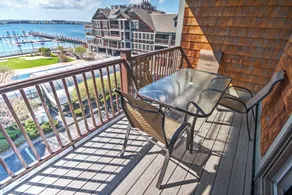 Club Wyndham Newport Onshore - Image 5