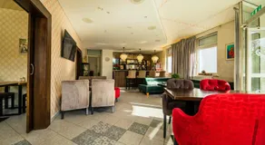 Hotel Maj Inn - Image 3