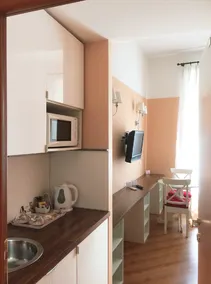 Luna Rossa Roma Guest House - Image 2