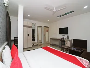 OYO Flagship 23530 Smriti Star MP Nagar - Image 2