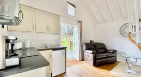 The Hazeling Hideaway - Image 5