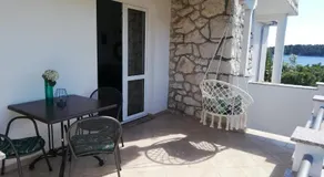 Riviera Rooms and Apartments - Image 3