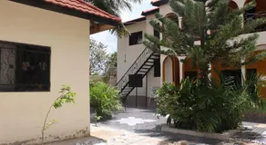 Londoninnn Brusubi Heights -Dubai - Image 3