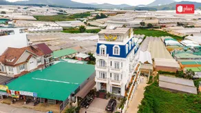 Tyche Hotel - Image 5