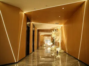 Grammy Hotel - Image 5