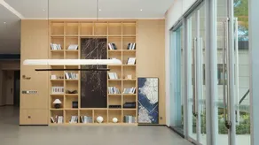 B Building Hotel - Image 4