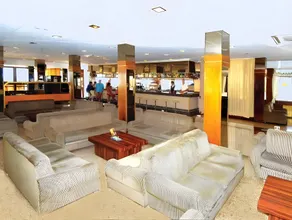 Hotel Univers - Image 5