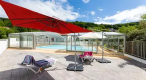 Oihana grand chalet de 2 à 6 pers, chambre parentale, 2 sdb, climatisé, piscine vue et calme à Hasparren-Pays Basque - Image 2