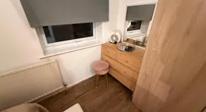 HRF Hackney Apartments - Image 4