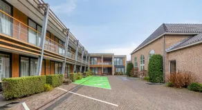 Hotel Beneden Leeuwen - Image 4