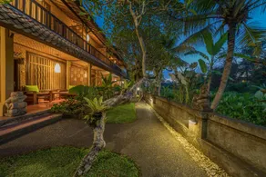 Jati Home Stay - Image 2