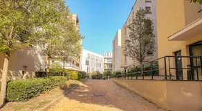 Le calme et cosy avec parking gratuit - Image 4