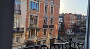 Pb155, balcony with street view - Image 4