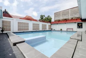 Hotel Sumaryo - Image 2